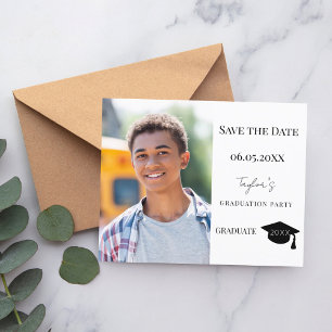 Moderne Save-the-Date-Karte für eine Abschlussfeie