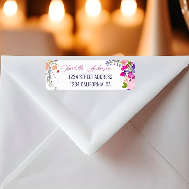 Moderne schicke Blume schreiben hübschen Abschluss (Modern chic wild flowers script pretty graduation label)