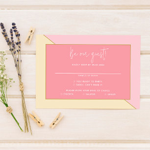 Moderne schicke Pastel Pink Cream Gold Script Hoch RSVP Karte