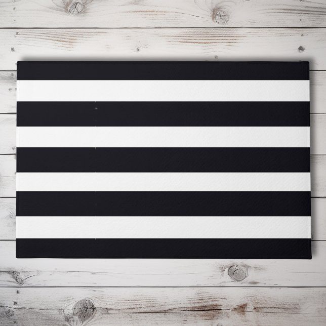 Moderne, schicke Schwarz-Weiß-Streifen Chic Outdoo Fußmatte (Black & white striped front doormat. Minimalist, classic modern chic elegance. Simple perfection!)
