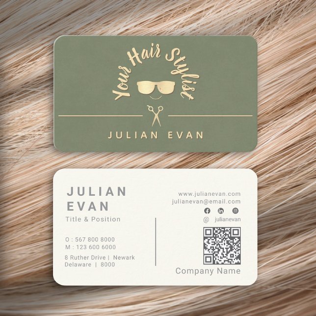 Moderne Schicke Trendige Salbeigrüne Gold Haar Sty Visitenkarte (Modern Chic Trendy Sage Green Gold Hair Stylist Business Card )