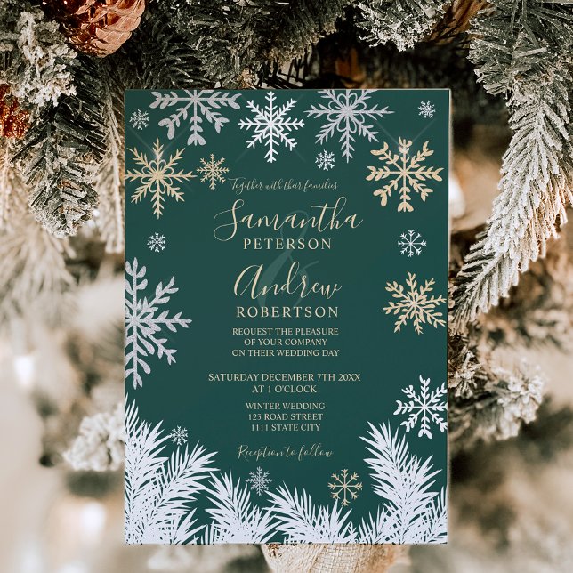 Moderne Schneeflocke im Winter Weihnachts-Hochzeit Einladung (Modern snowflake pine winter Christmas wedding green Invitation)