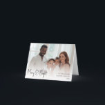 Moderne Schrift Merry & Bright Falten Volles Foto Feiertagskarte<br><div class="desc">Dieses moderne Drehbuch, fröhlich & hell gefaltet, voll gefaltet Foto-Urlaubskarte ist perfekt für Ihr minimalistisches Shabby Chic boho Schwarz-Weiß-Urlaub Gruß. Die minimale whimsical handgeschriebene Kalligraphie ist delikat und rustikal, bleibe elegant und elegant. Das Design spiegelt einen ganz weißen Wintertag wider und erinnert an Erinnerungen eines vereinfachenden Lebens. Sie werden feststellen,...</div>