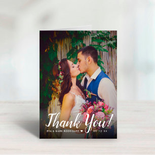 Moderne Schrift-Overlay-Hochzeitsfotos Dankeskarte