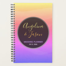 Moderne Schwarz-Rosa-Hochzeit