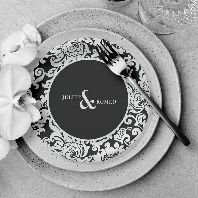 Moderne Schwarz-Weiß-Damaskus-Hochzeit Pappteller (elegant black and white personalized wedding paper plates)
