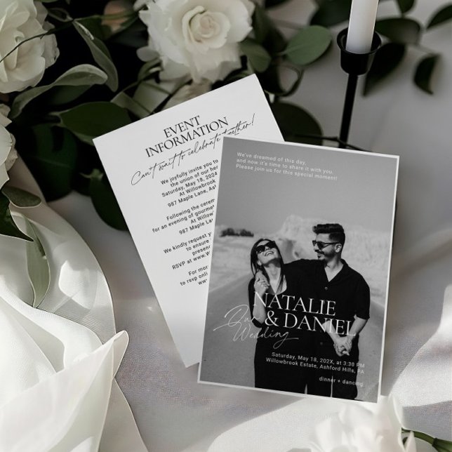 Moderne Schwarz-Weiß-Foto-Hochzeit Einladung (All-in-One Modern Black & White Photo Wedding Invitation)