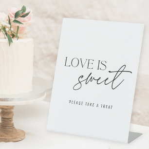 Moderne Schwarz-Weiß-Liebe ist süßer Hochzeitstisc Sockelschild