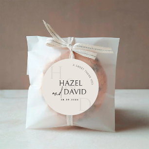 Moderne Schwarz-Weiß-Monogramm-Minimalist-Hochzeit Runder Aufkleber