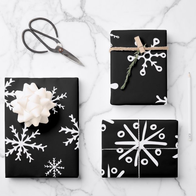 Moderne Schwarz-Weiß-Schneeflocken-Geschenk Geschenkpapier Set (Vorderseite)