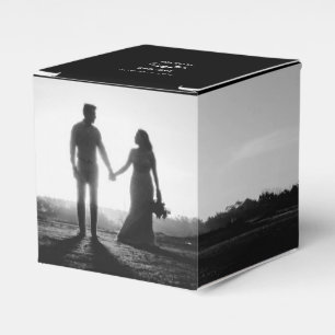 Moderne Schwarz-Weiß-Script-Couple-Foto-Hochzeit Geschenkschachtel