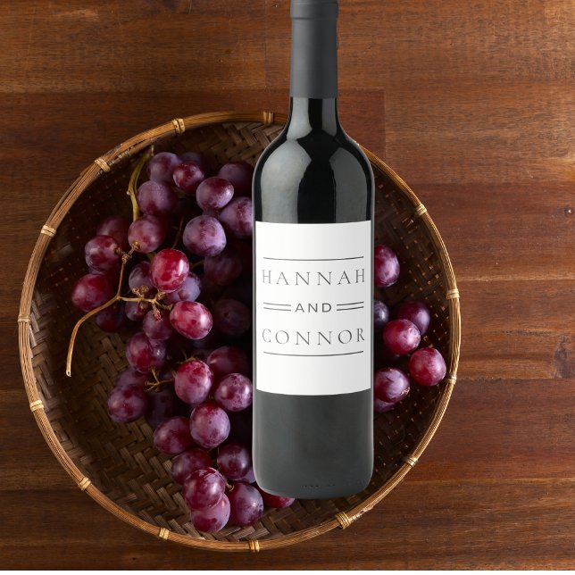 Moderne Schwarz-Weiß-Typografie Weinetikett (Von Creator hochgeladen)