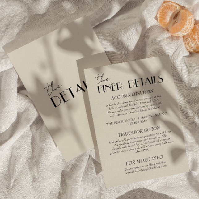 Moderne Schwarz-Weiß-Weiß-Hochzeitsdetails Begleitkarte (Von Creator hochgeladen)