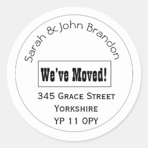 Moderne Schwarz-weiße Ankündigung Runder Aufkleber