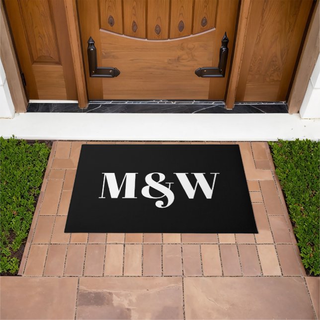Moderne Schwarz-weiße Monogramm-Pärchen Fußmatte (Außenbereich)