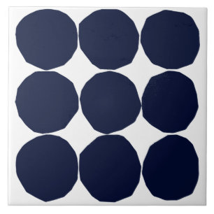 Moderne schwarz-weiße Polka-Dottile Fliese