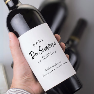 Moderne Schwarz-weiße Schwangerschaftsankündigung Weinetikett