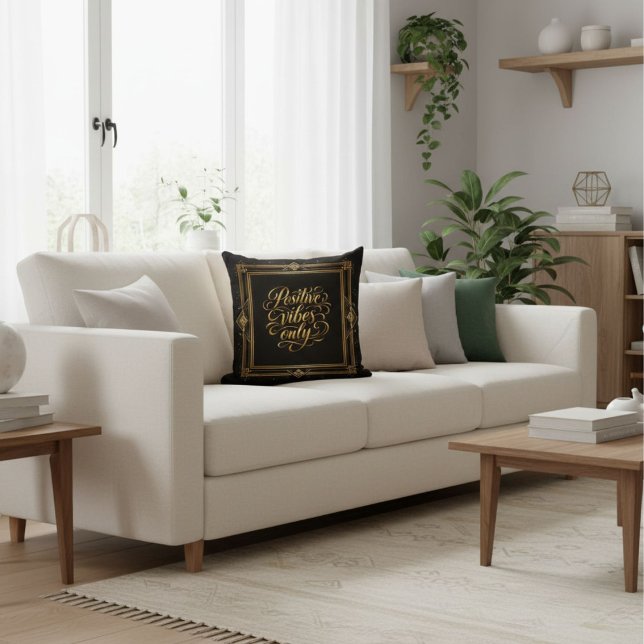 Moderne schwarze elegante Schrift Kalligrafie in G Kissen (Von Creator hochgeladen)