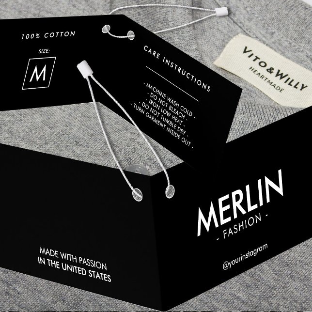 Moderne schwarze Klappmarkierung (Von Creator hochgeladen)
