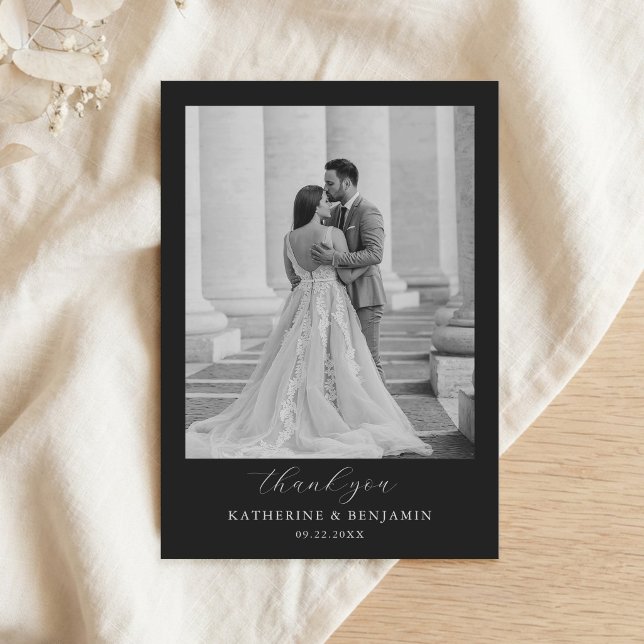 Moderne schwarze minimalistische Foto-Hochzeit Dankeskarte (Von Creator hochgeladen)