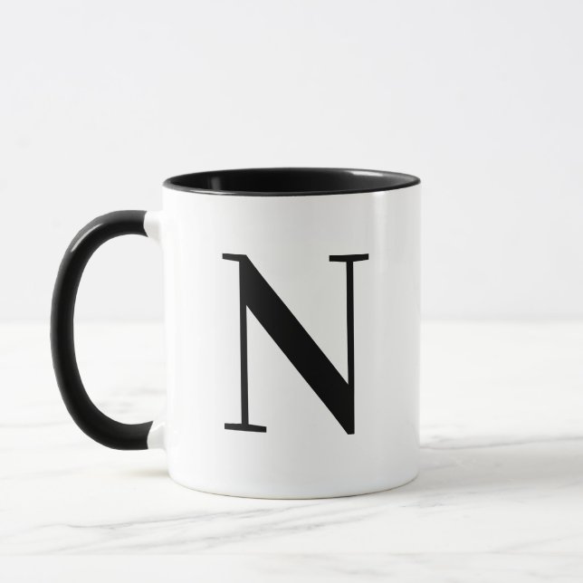 Moderne schwarze Monogrammbuchstabe N Benutzerdefi Tasse (Links)