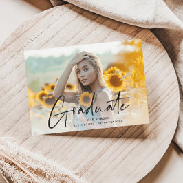 Moderne Script 2 Foto Graduation Party Einladung