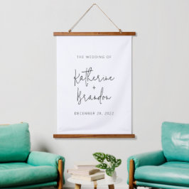 Moderne Script Calligraphy Couple Minimal Wedding Wandteppich Mit Holzrahmen