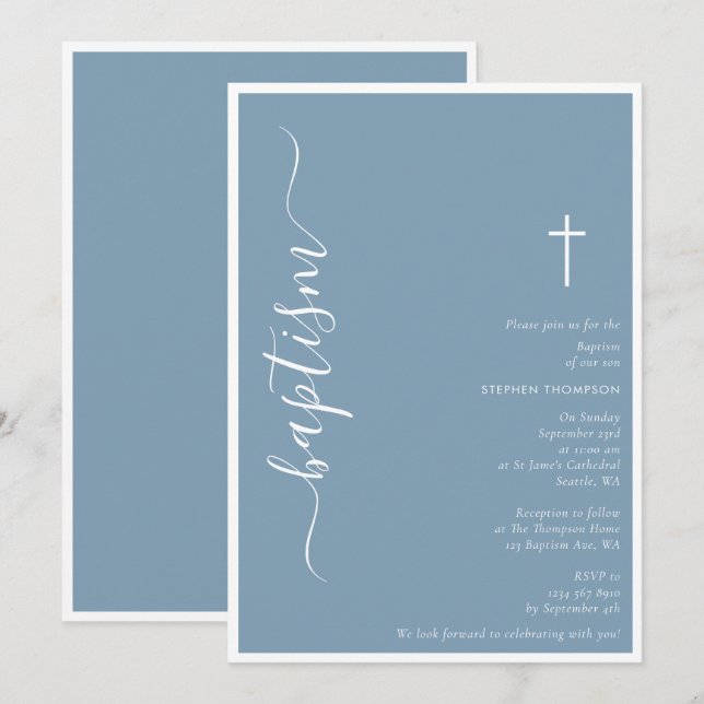 Moderne Script Dusty Blue Christening Taufe Einladung (Vorne/Hinten)