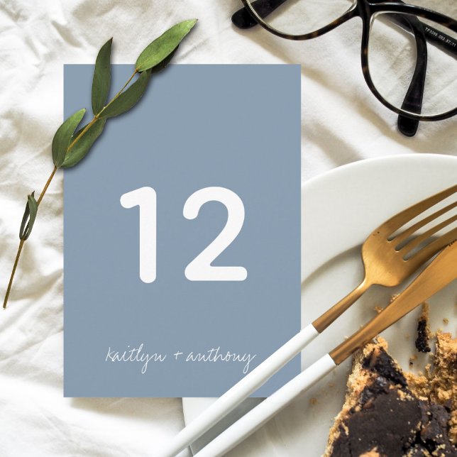 Moderne Script Dusty Blue Minimalistic Wedding Einladung (Von Creator hochgeladen)