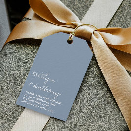 Moderne Script Dusty Blue Minimalistic Wedding Geschenkanhänger