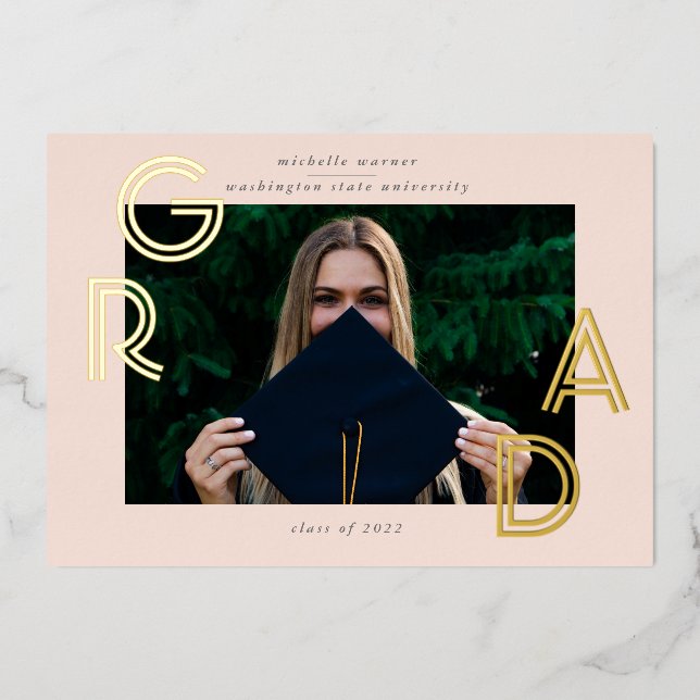 moderne Script-Graduiertenankündigungskarte Folieneinladung (Vorderseite)