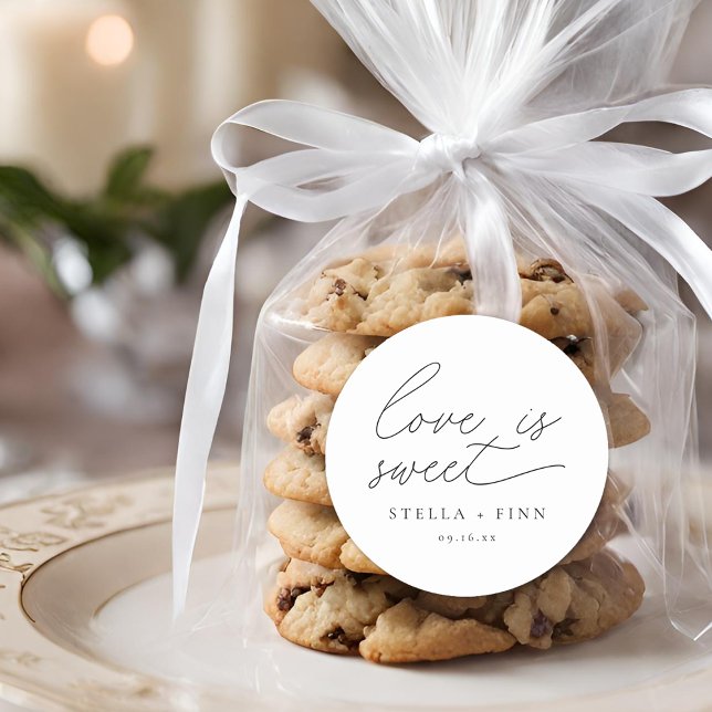 Moderne Script-Liebe ist süße Hochzeit Runder Aufkleber (Modern Script Love Is Sweet Wedding Classic Round Sticker)