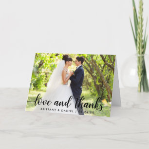 Moderne Script-Liebe und dank Couple Wedding Falte Dankeskarte