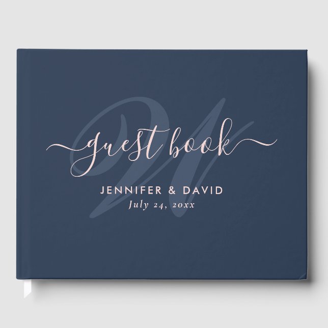 Moderne Script Navy Blue and Blush Monogram Weddin Gästebuch (Vorderseite)