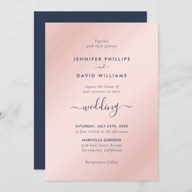 Moderne Script Navy Blue and Blush Wedding Einladung (Vorne/Hinten)