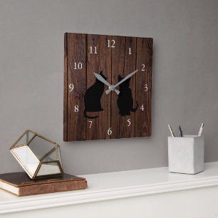Moderne Silhouetten aus rustikalem Holz Quadratische Wanduhr