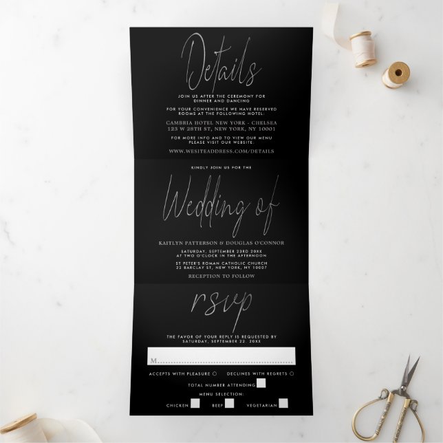 Moderne Silver Foil Script Wedding Suite Dreifach Gefaltete Einladung (Innenseite)