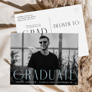 Moderne "Simplicity Sky Blue Foto Graduation Party Einladungspostkarte