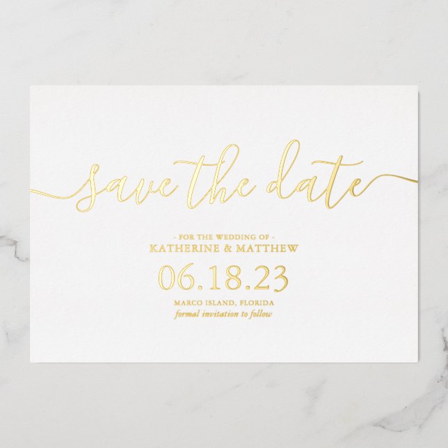 Moderne SkriptWedding Save the Date Folieneinladung (Vorderseite)
