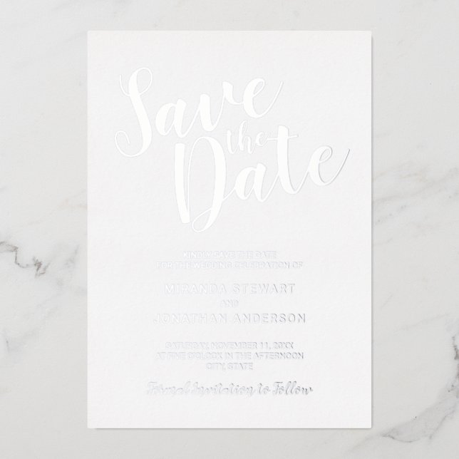 Moderne SkriptWedding Save the Date Silver Folieneinladung (Vorderseite)