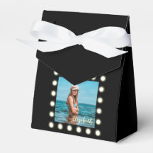 Moderne, stilvolle, einzigartige Schwarz-Quadrat-F