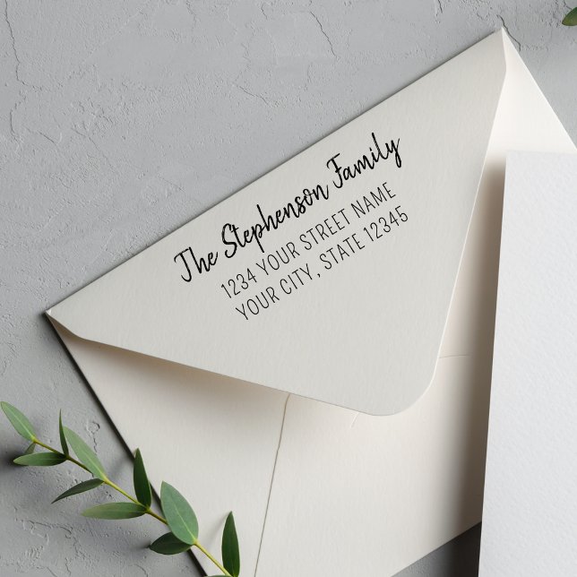 Moderne stilvolle Familienname-Rücksendeadresse Permastempel (Von Creator hochgeladen)