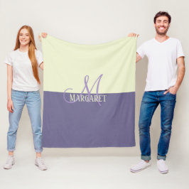 Moderne stilvolle lila weiße personalisierte Name Fleecedecke
