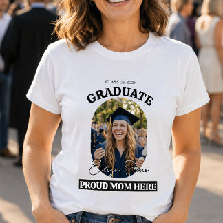 Moderne stolze Mutter hier | Foto-Abschluss-T-Shir T-Shirt