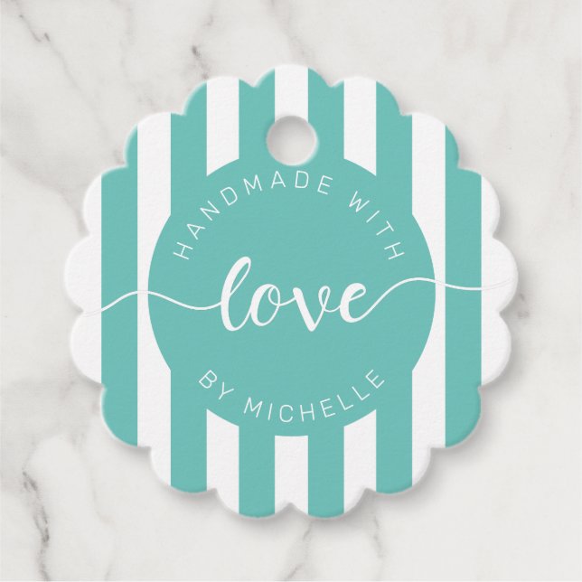 moderne Streifen handgefertigt mit Liebe Monogramm Geschenkanhänger (Vorderseite)