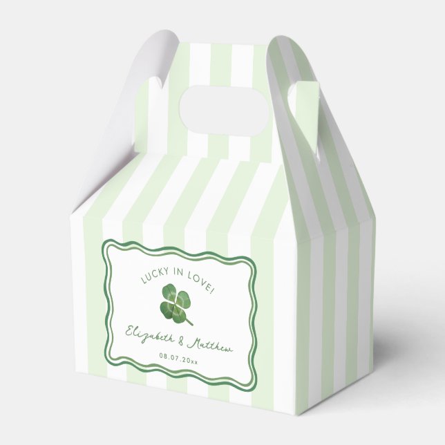 Moderne Streifen St. Patricks Day Hochzeitsdusche Geschenkschachtel (Vorderseite)