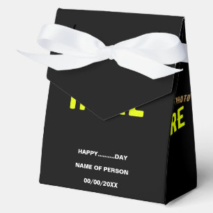 MODERNE, STYLISCH ZOLLBARE, SCHWARZE VERIFIZIERTE  GESCHENKSCHACHTEL