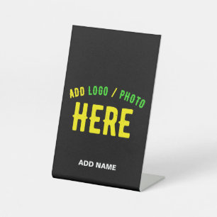 MODERNE, STYLISCH ZOLLBARE, SCHWARZE VERIFIZIERTE  SOCKELSCHILD