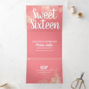 Moderne Sweet 16 Bokeh-Lichter-Fotografie Dreifach Gefaltete Einladung