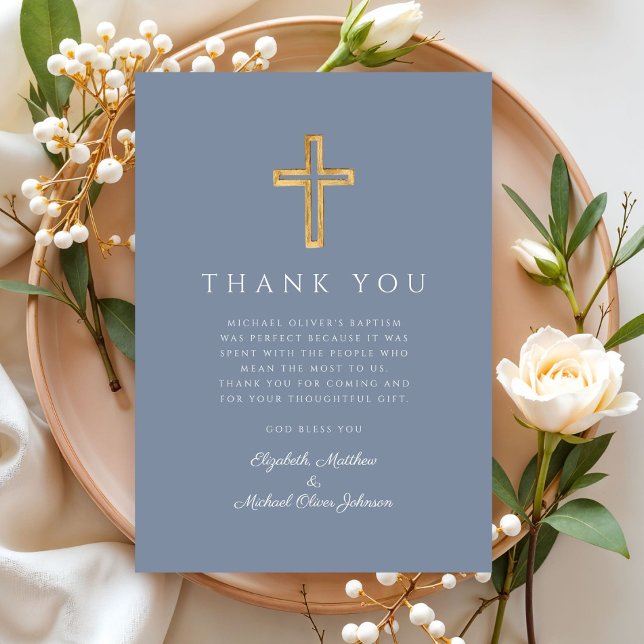 Moderne Taufe des Blauen Kreuzes Dankeskarte (Modern Dusty Blue Cross Boy Baptism Thank You Card)